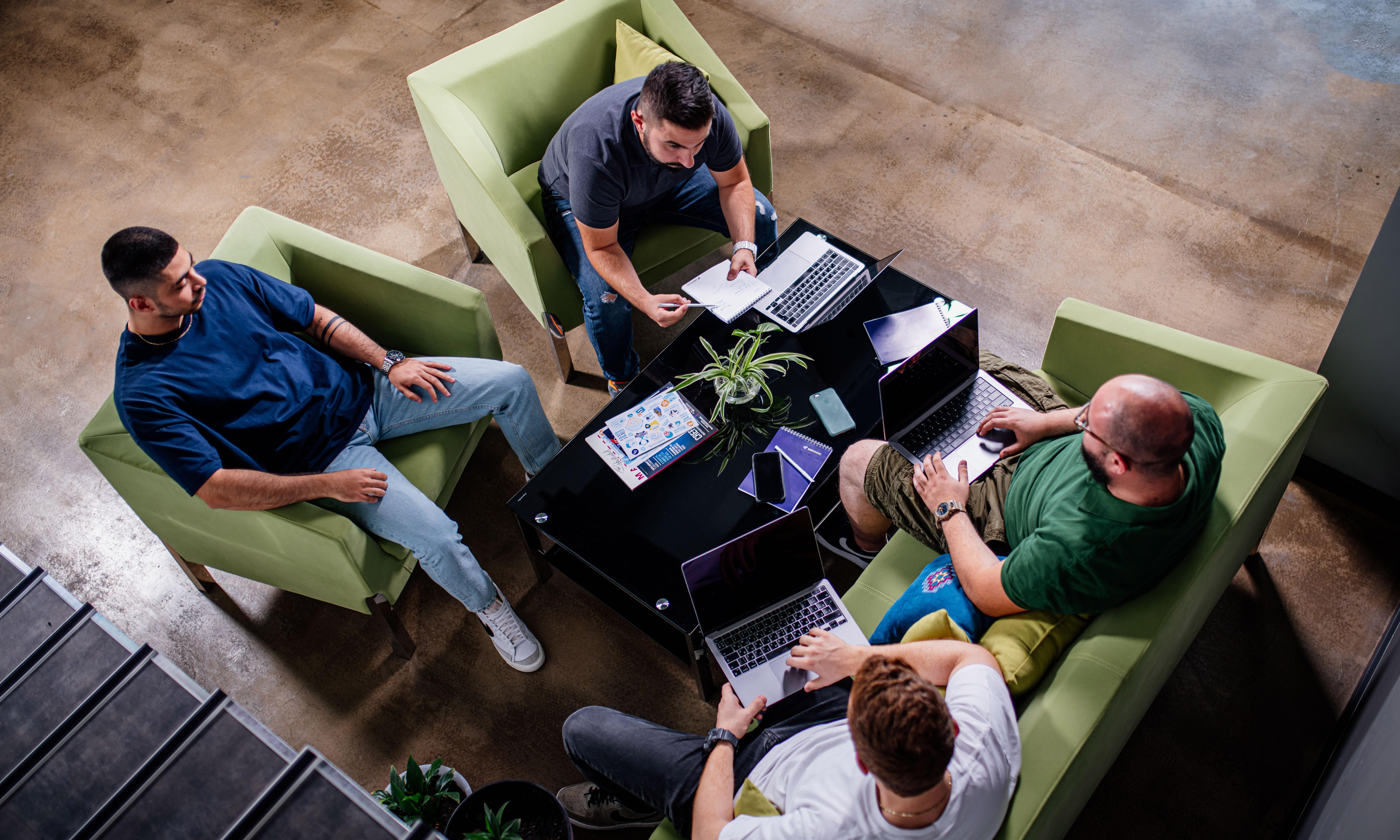 EasyDMARC — office 5